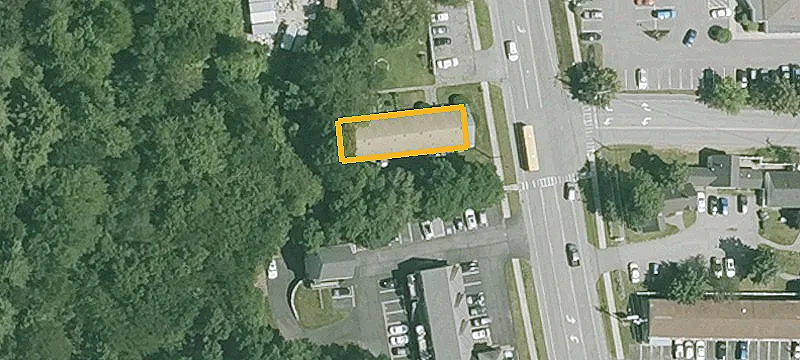 495 Lafayette Rd