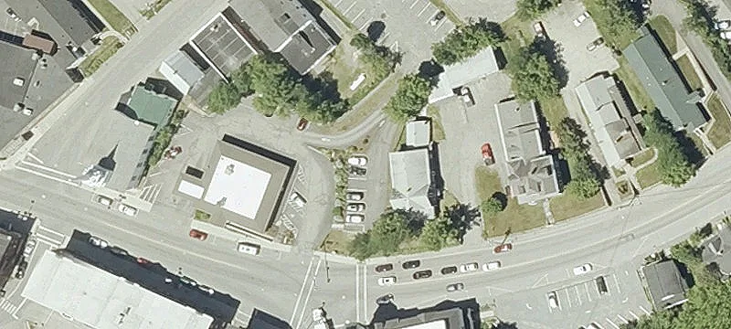 Main St