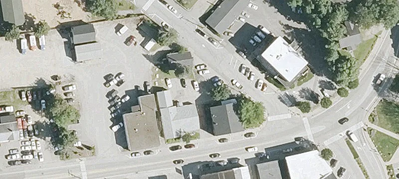 Main St