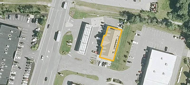 99 Calef Hwy