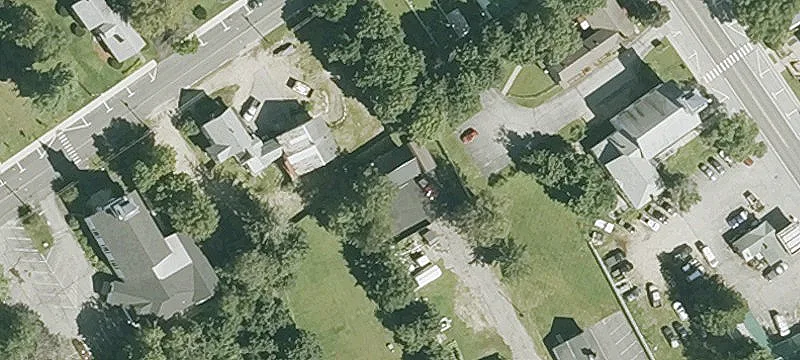 14 School St