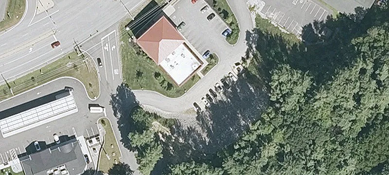 77 Daniel Webster Hwy
