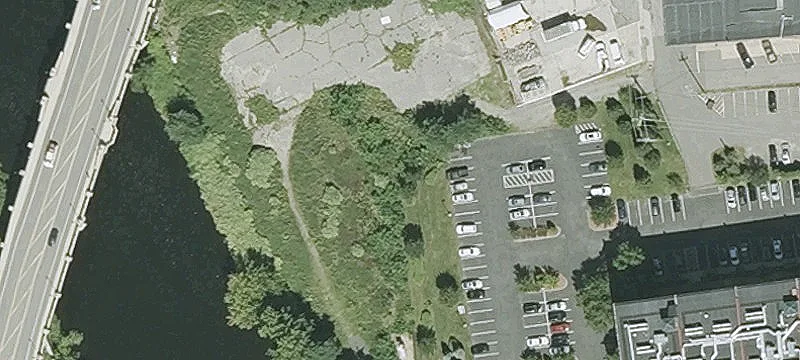 36 Frnt St