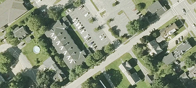 15 Frost St