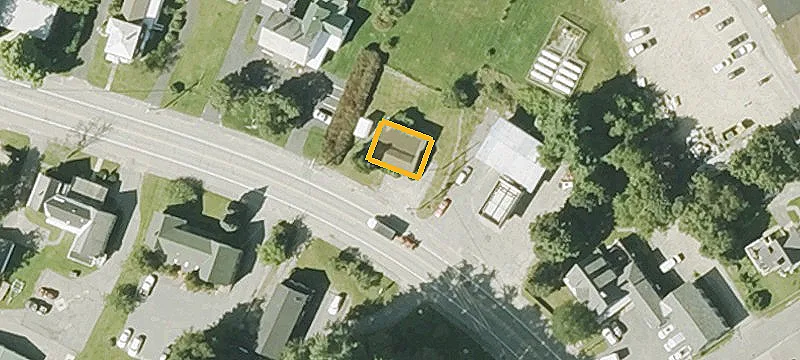120 Main St