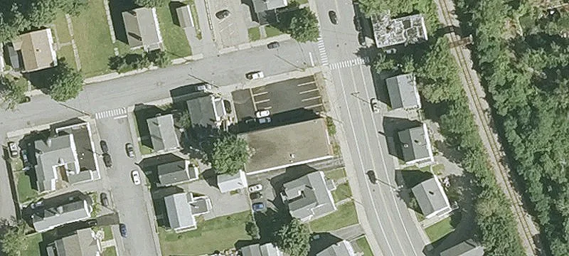 201-203 Main St