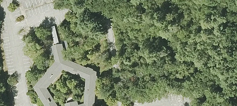 12 Vose Farm Rd
