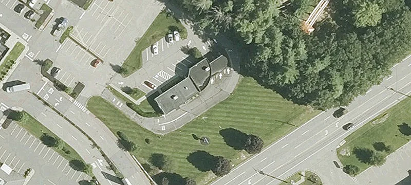 2400 Lafayette Rd