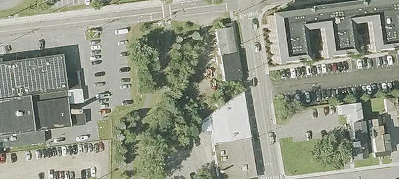 1 Ralston St