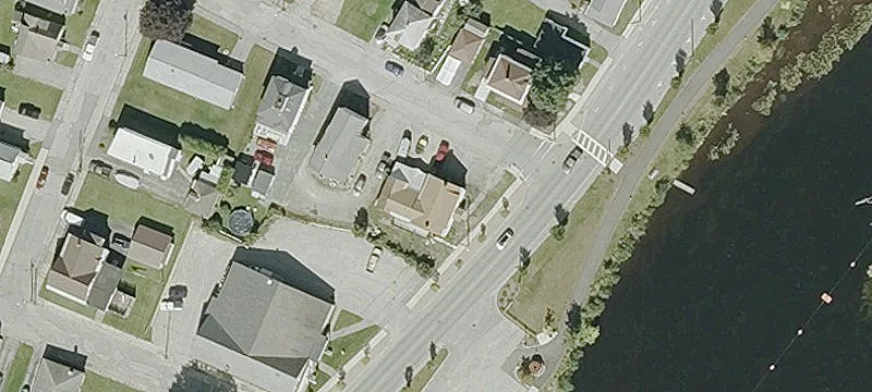 1131 Main St