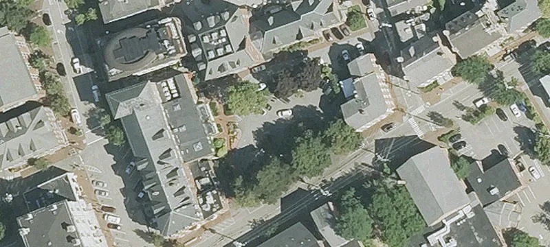 29 Pleasant St