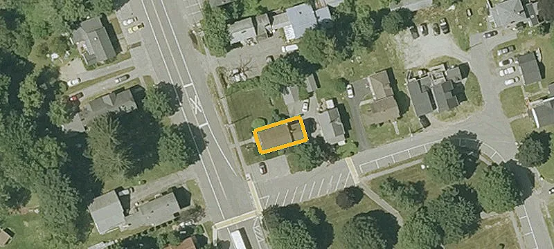 147 Main St