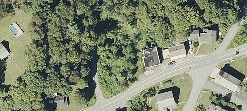 411 Rte 9a