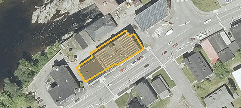 14 Main St