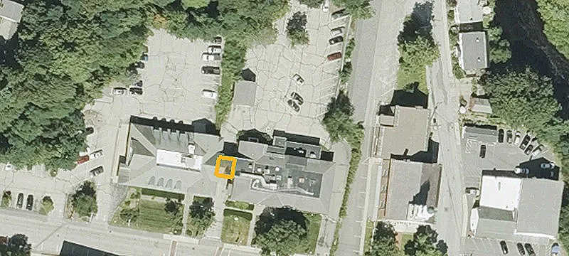 35 Main St