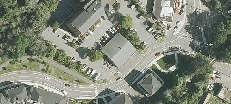 3 Cate St