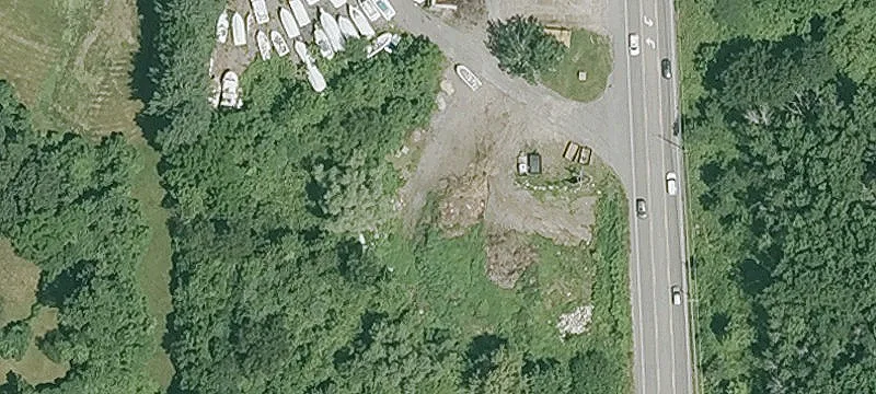 64 Lafayette Rd