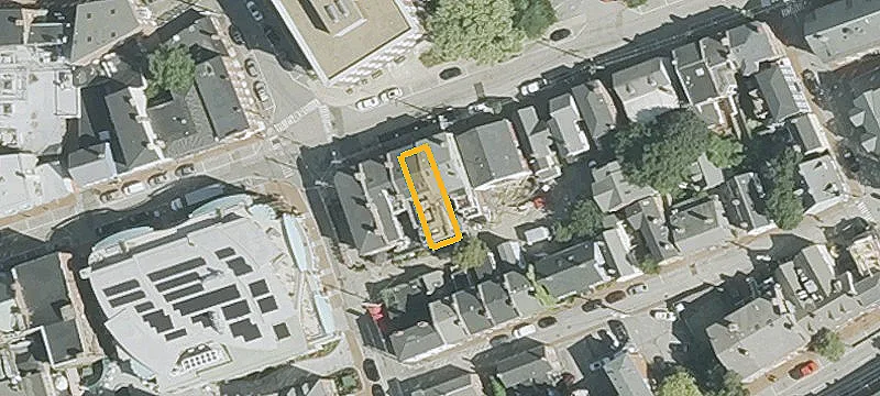 77 Daniel St