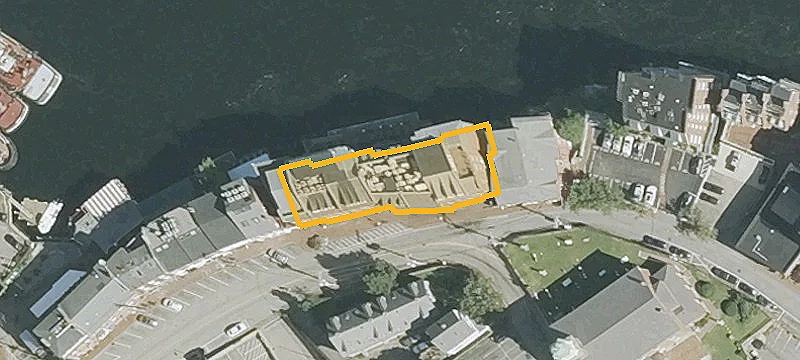 99 Bow St