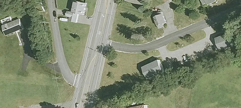 390 High St