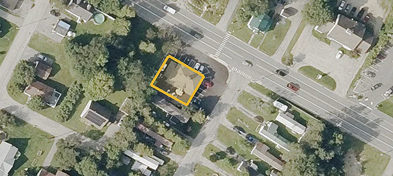 245 Main St