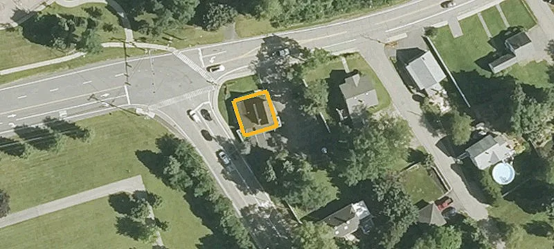 968 Middle Rd