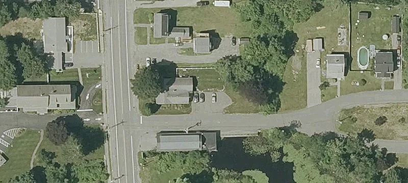 129 Main St