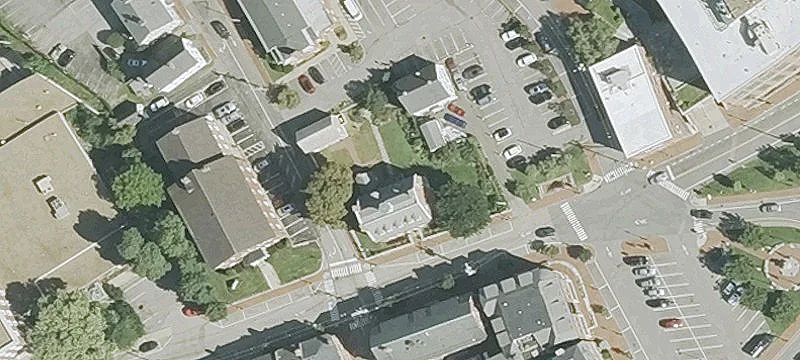 150 Daniel St
