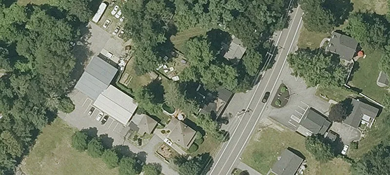 42 Main St