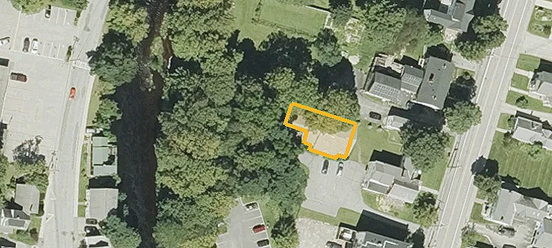 26 Concord St