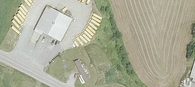 537 Benton Rd