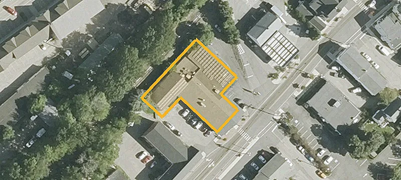 601 Islington St