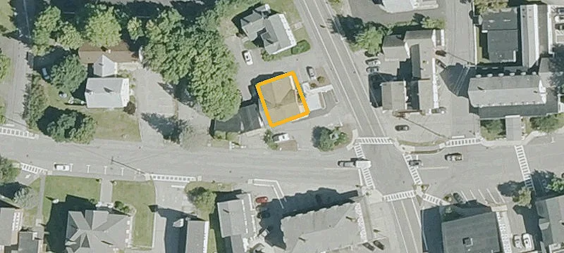 6 Western Ave