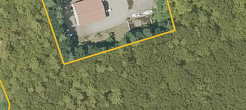 24 Commercial Dr