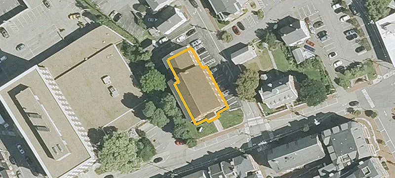 126 Daniel St