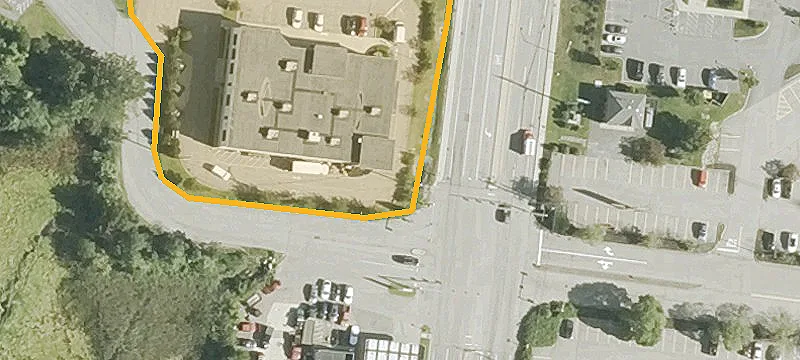 2 Greenleaf Woods Dr, Unit 301