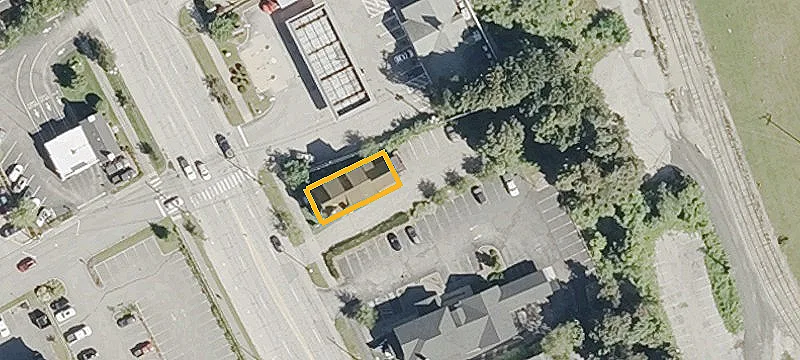 194 Main St