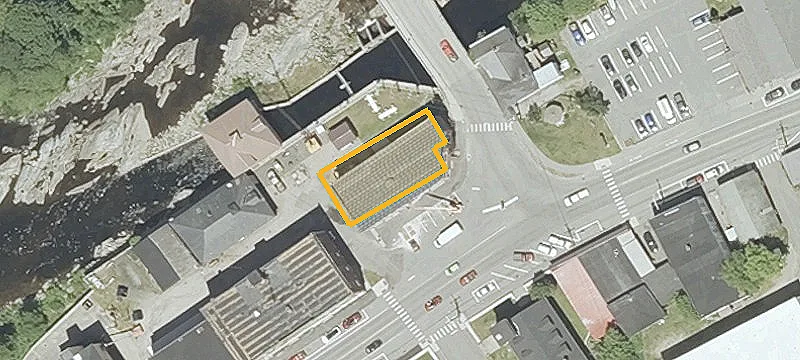 6 Main St
