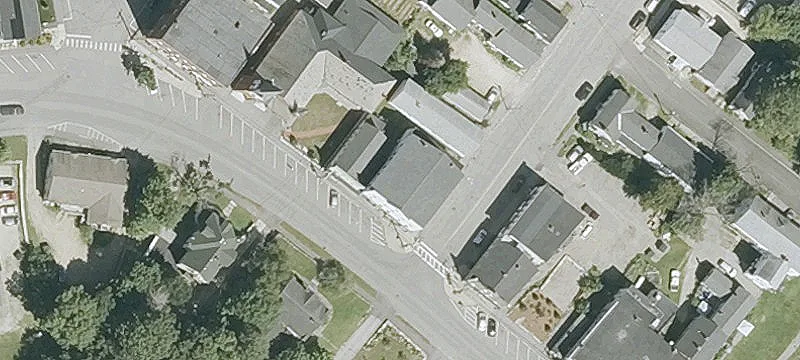 32 Main St