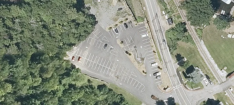470 Lakeside Ave