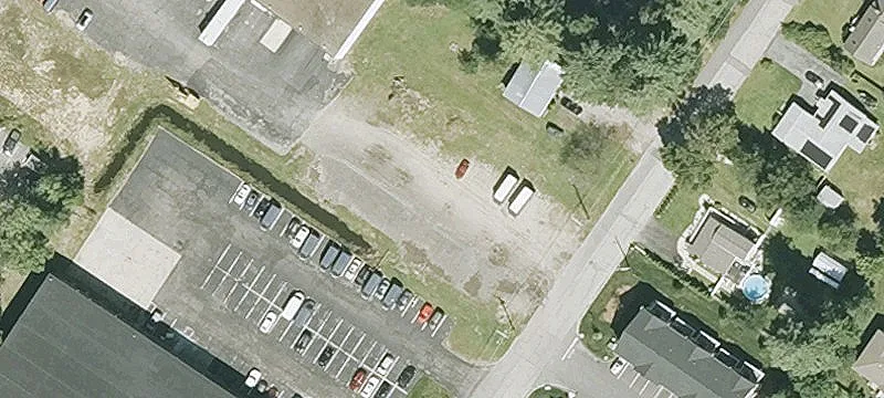 17 Dumaine Ave