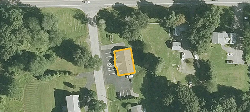 3 Riverside Dr