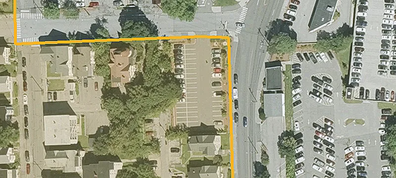 362 Main St