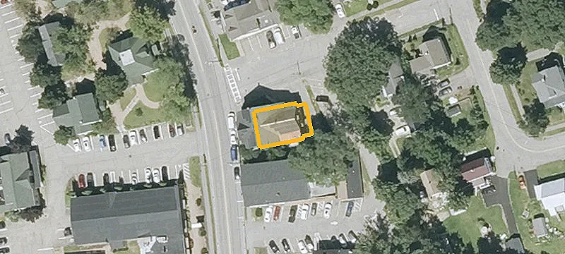 377 Un Ave