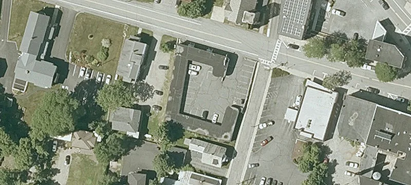 24 Sullivan St