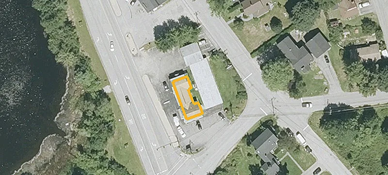 66 School St