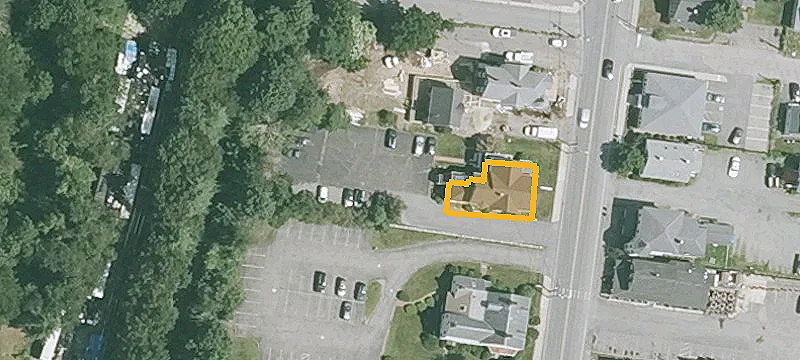 408 Lafayette Rd