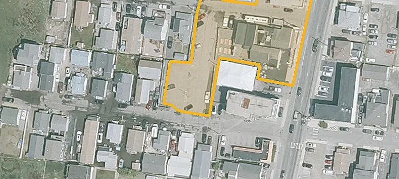 8 Riverview Ter
