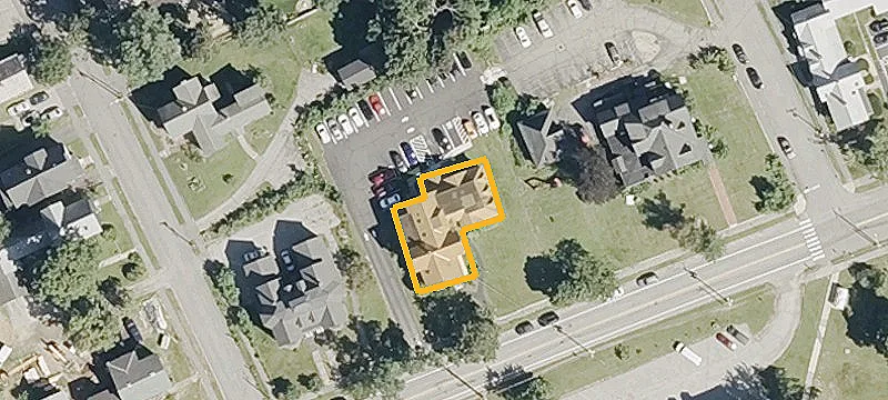 112 Pleasant St