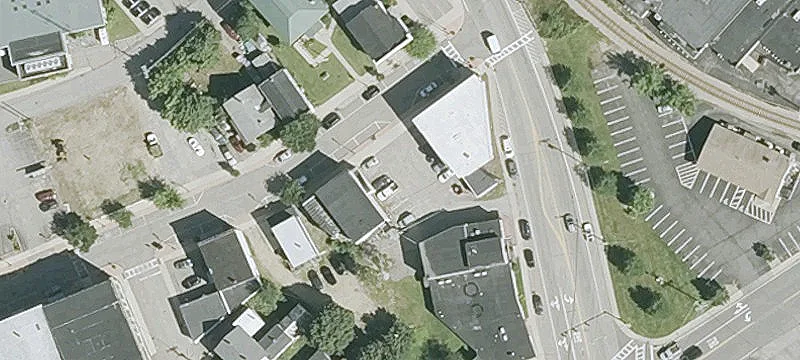 55 Hanson St